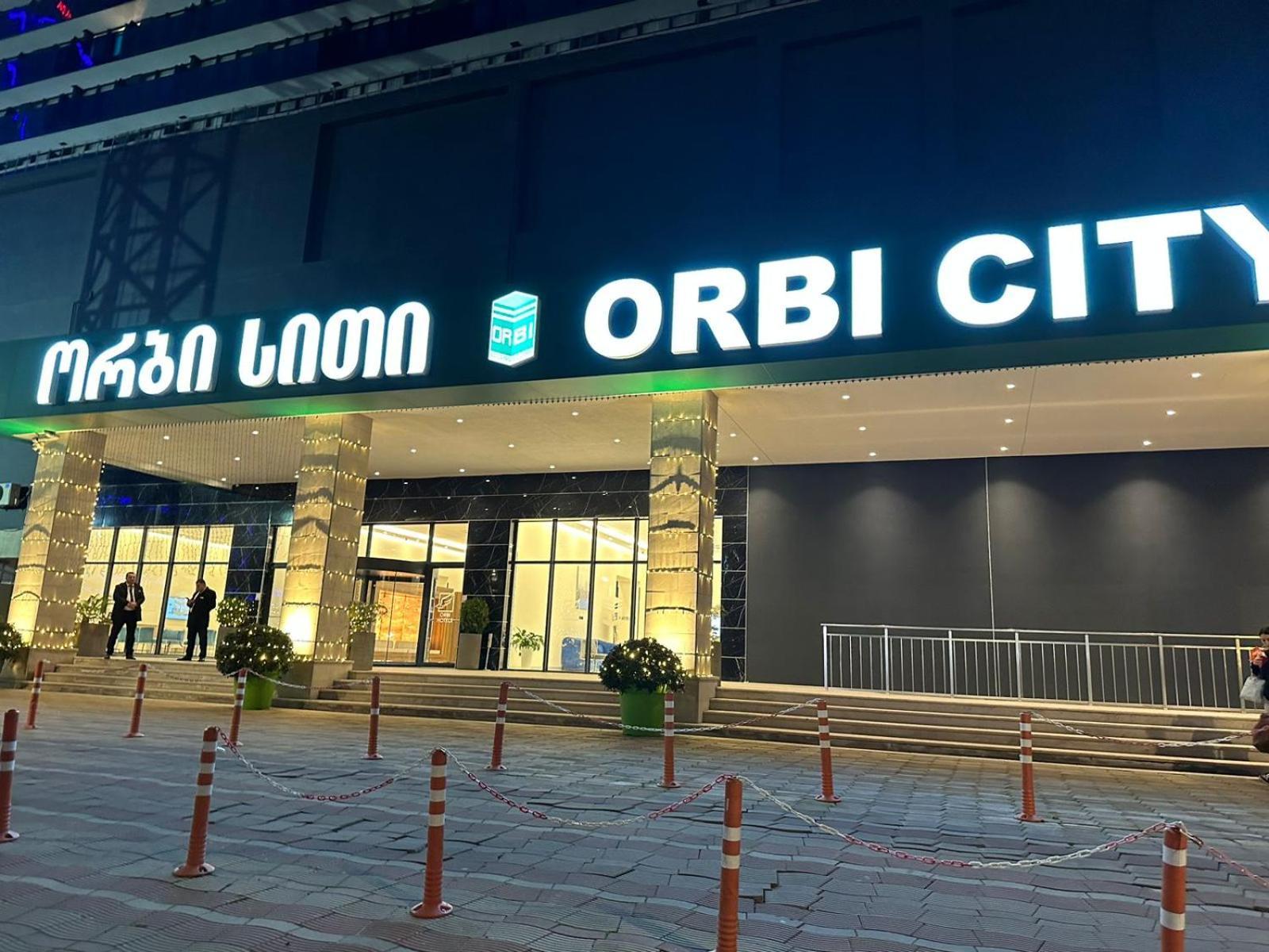 Orbi City D Block Batoumi Extérieur photo